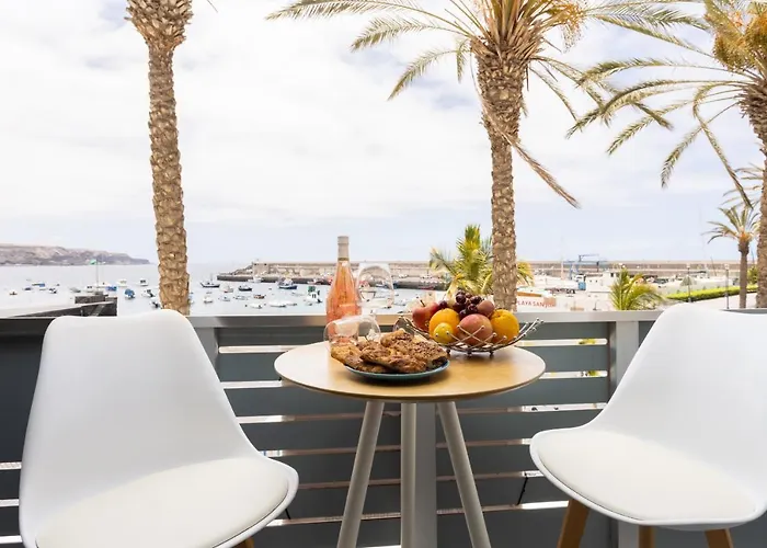 Touching The Sea Free Wifi *